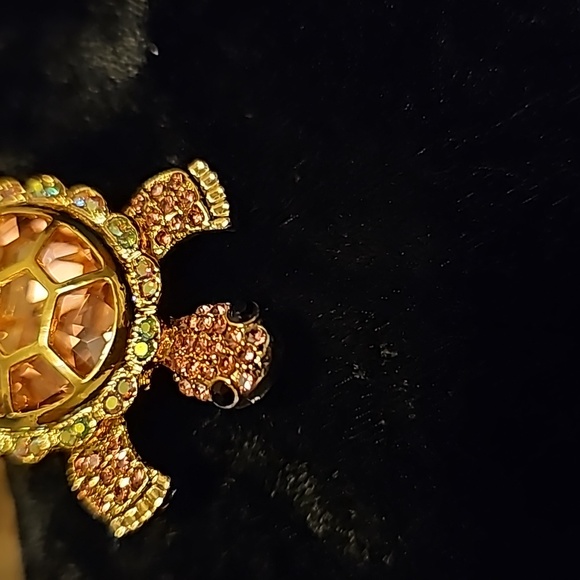 Turtle Brooche - Picture 5 of 6